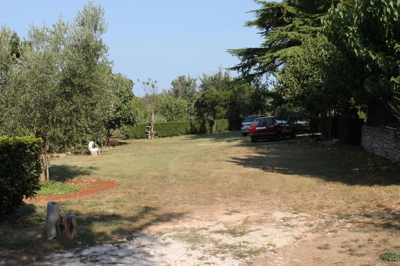 Apartments With A Parking Space Umag - 6995 Croacia