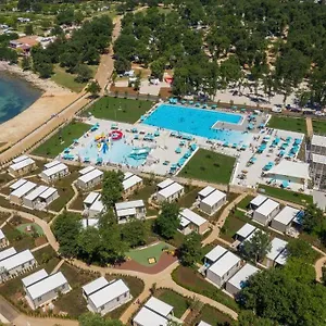 Adriamar Mobile Homes In Park Camping