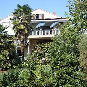 Dasen Apartment
