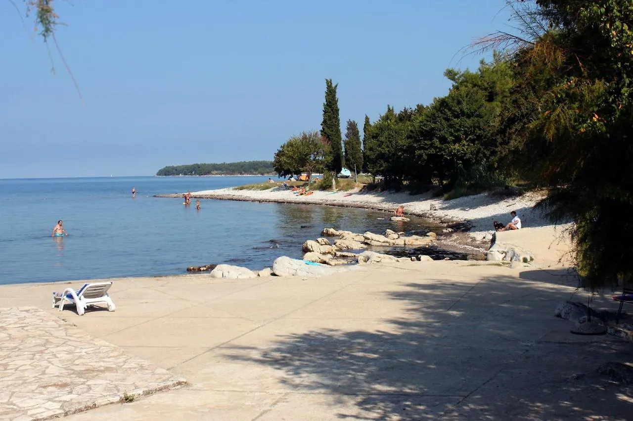 Apartments With A Parking Space Umag - 6995