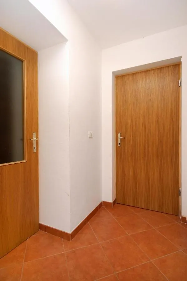 Apartments With A Parking Space Umag - 6995 Croatia